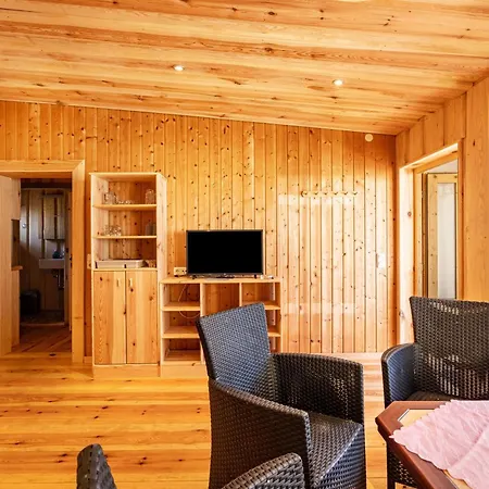 6 - Anglerinsel 홀리데이파크 Kollm